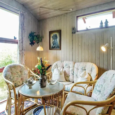 Vakantiehuis Geweldig Huis Met 2 Slaapkamers In Løgstør Logstor
